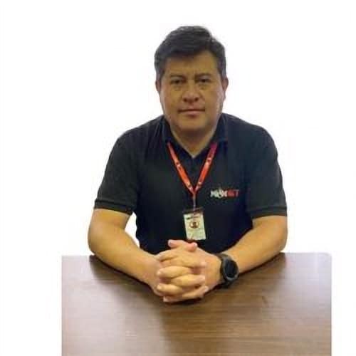 Fernando Hinojosa, Gerente Regional La Paz